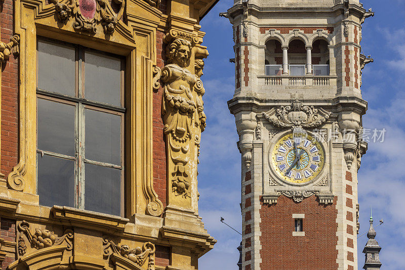 Tower of the Chamber of Commerce in the French city of Lille on the Place du Théâtre. The building was built between 1910 and 1921 and was designed by architect Louis Marie Cordonnier